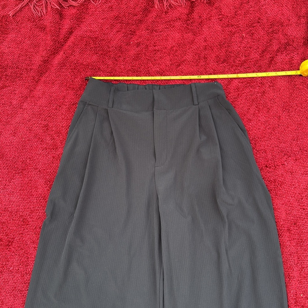 ALO Wide Leg Pant - Picture 5 of 11